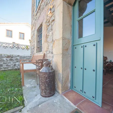 Preciosa Casa En Comillas *