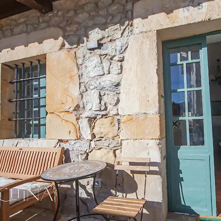 Preciosa Casa En * كوميلاس