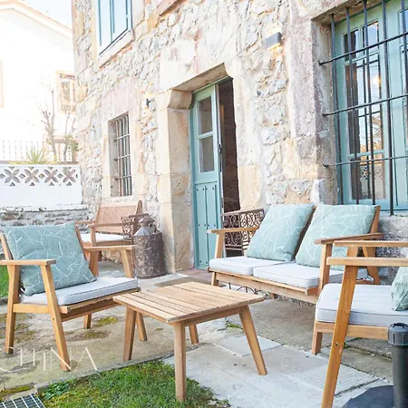 Preciosa Casa En Comillas *