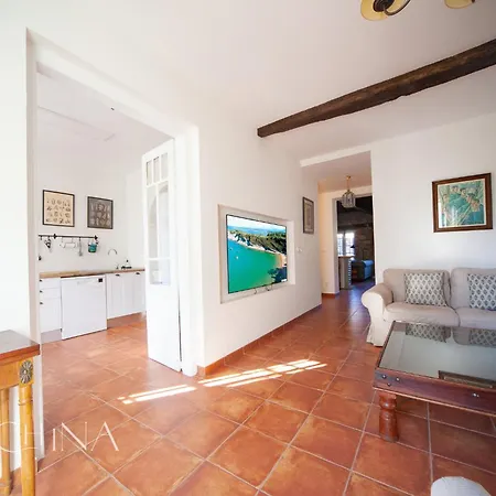 Preciosa Casa En كوميلاس
